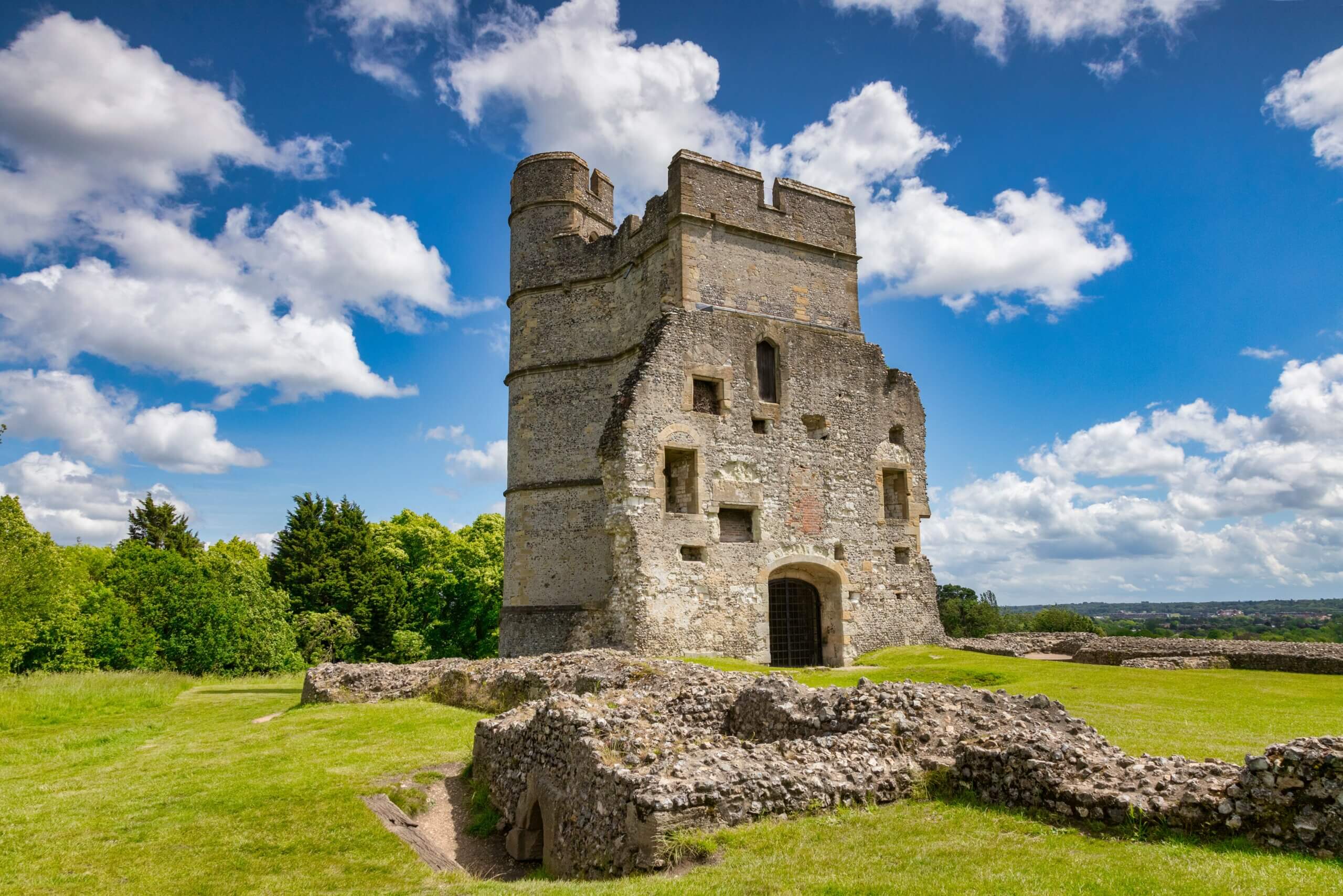 An image of Donnington Castle.